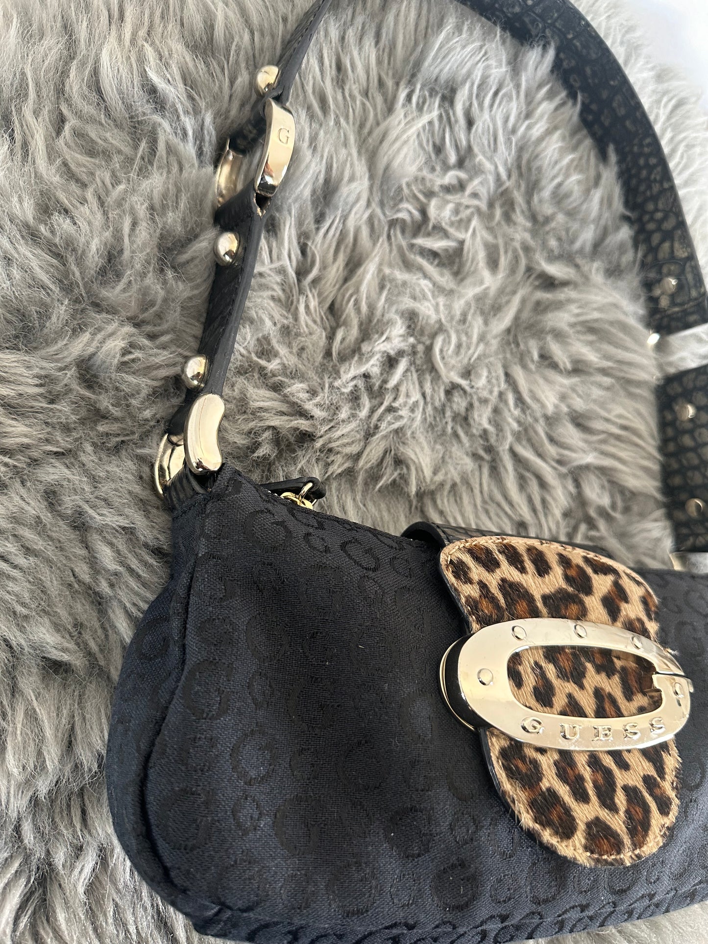 Guess vintage tasche schwarz Leopard