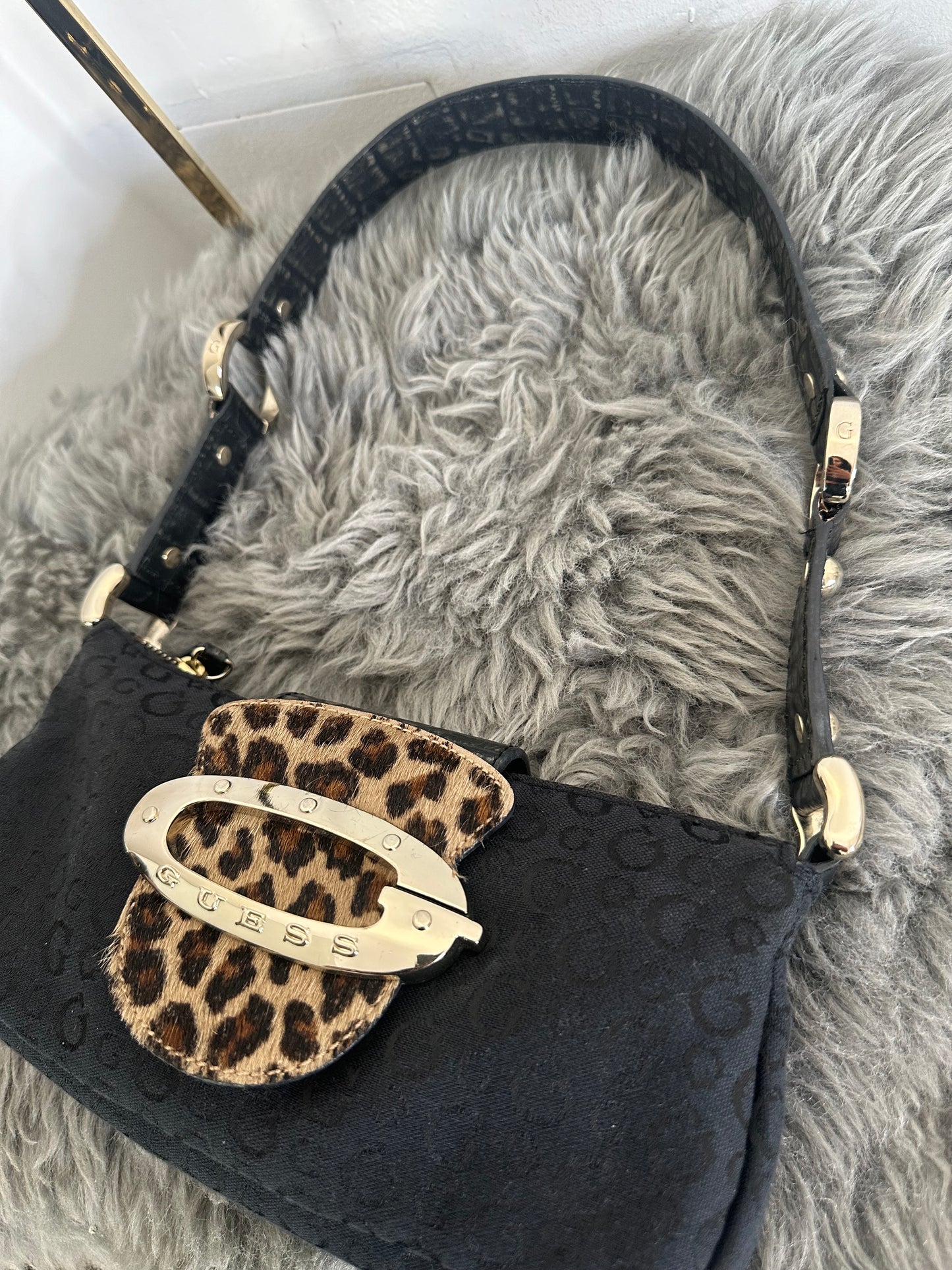 Guess vintage tasche schwarz Leopard