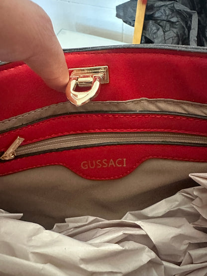 Gussaci tasche rot