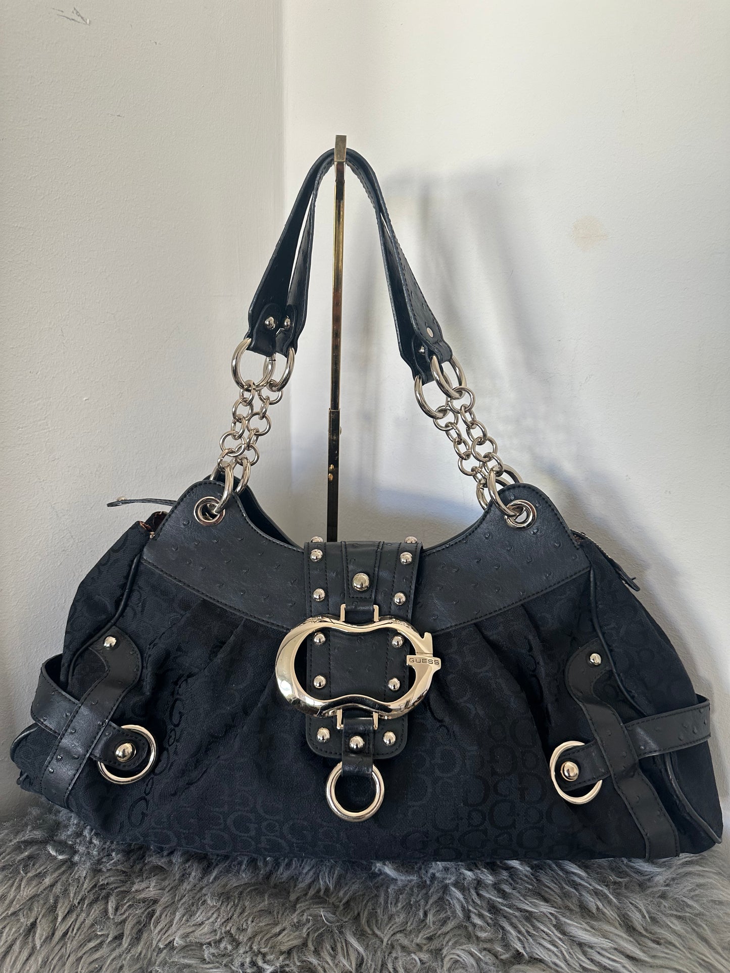 Guess Tasche Vintage Y2K Rare Schwarz Gold