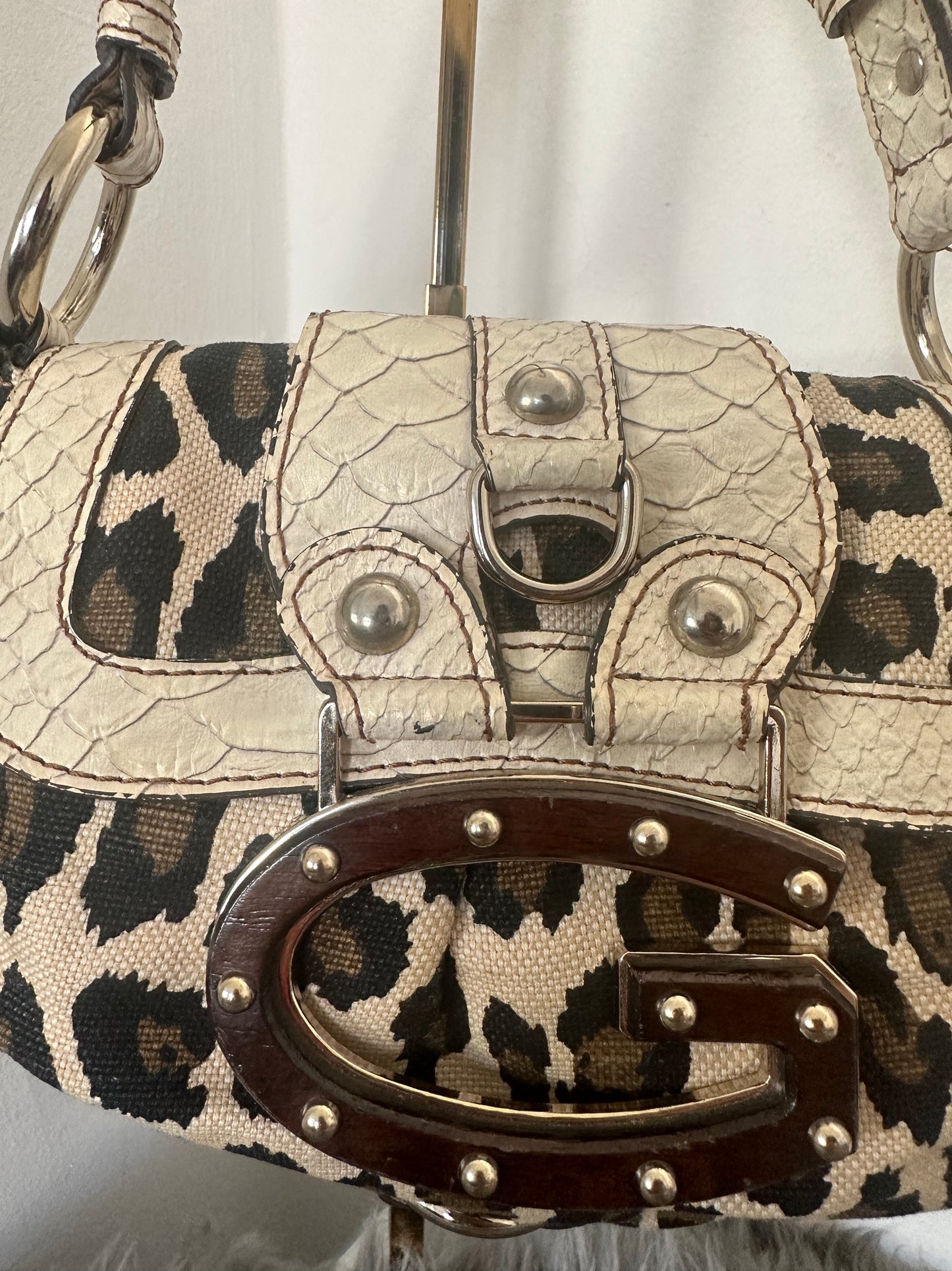 GUESS TASCHE VINTAGE LEOPRAD